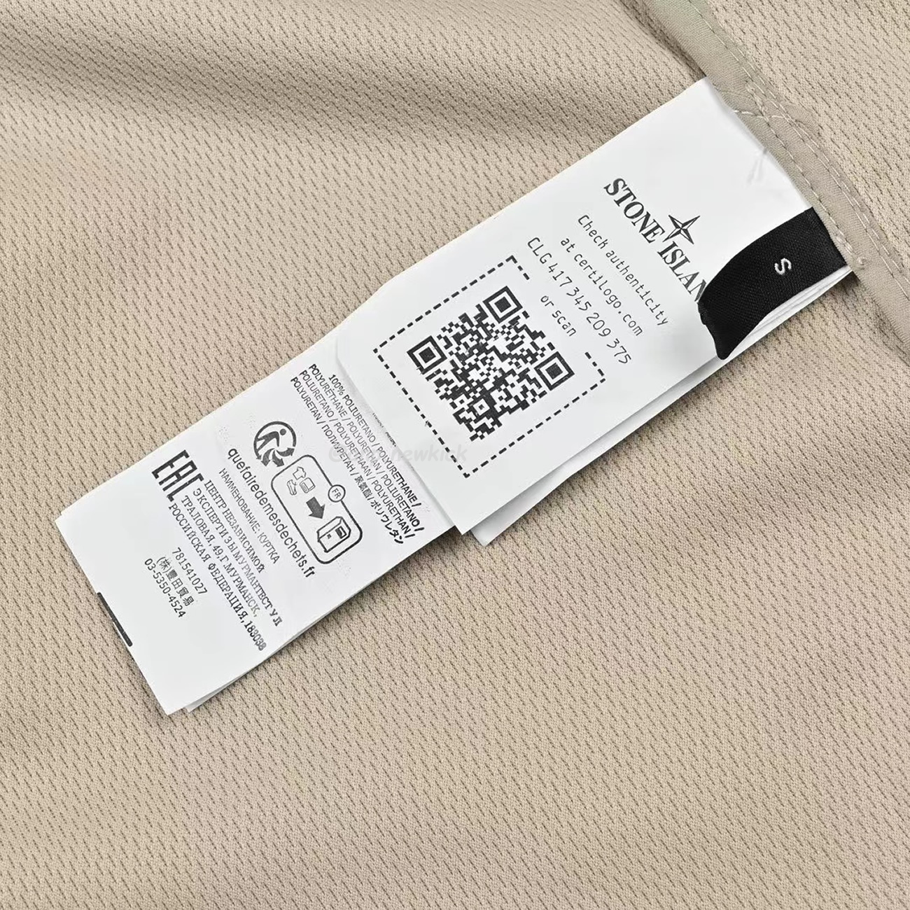 Stone Island Mens Black Light Soft Shell R Jacket (10) - www.newkick.vip